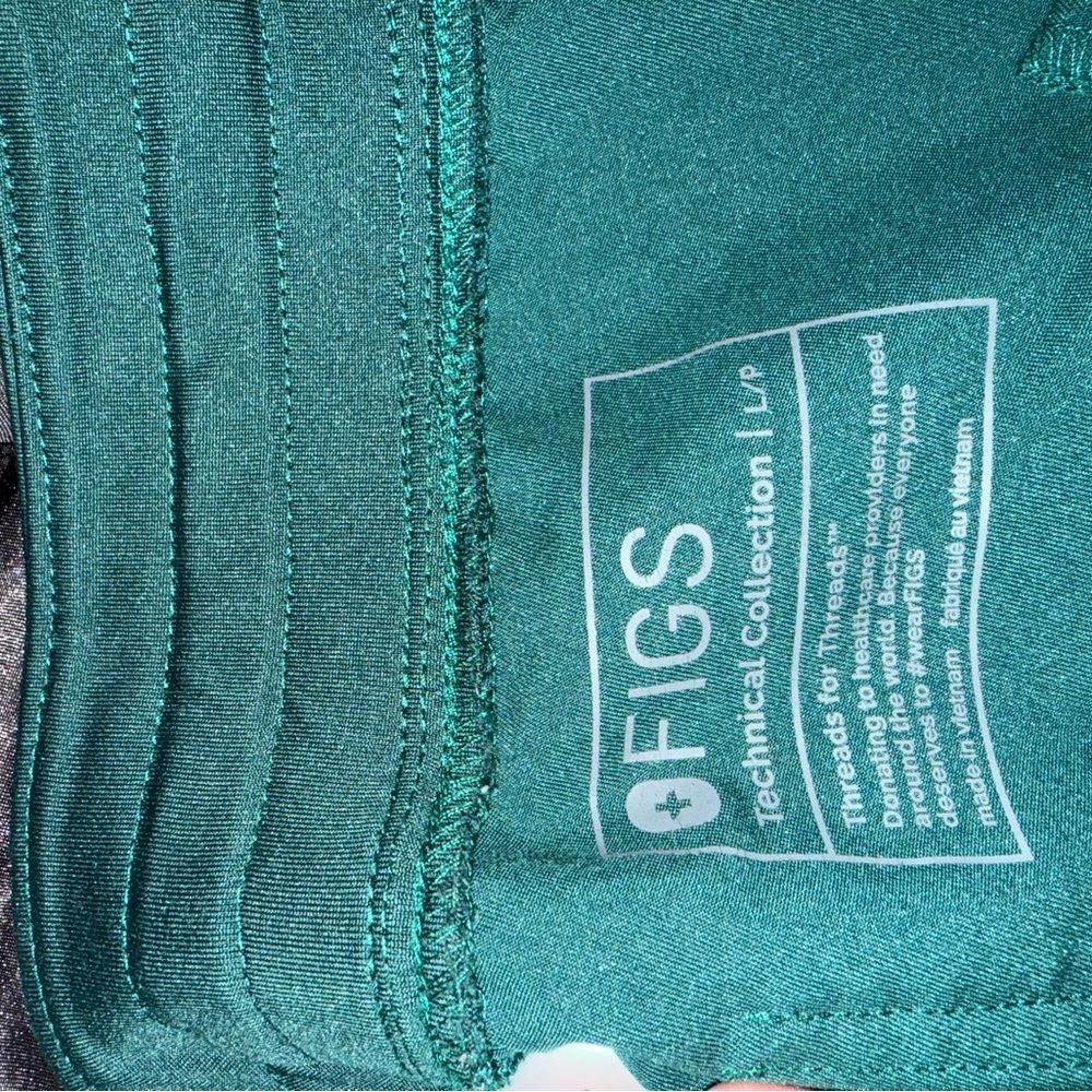 Figs: Women’s scrub joggers - Picture 4 of 4